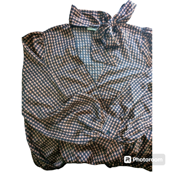Blouse/Top. Size M. Long-sleeved, cuffed top. Como Blum Brown and Black. - Picture 2 of 9